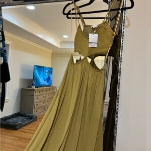 Olivaceous | Firefly Maxi Cutout Dress - Green